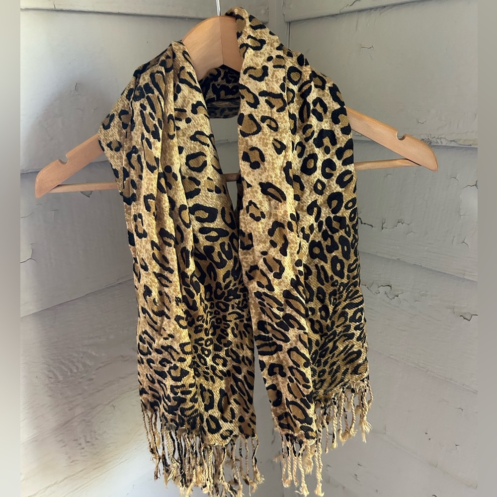 Pashmina Cheetah Print Scarf